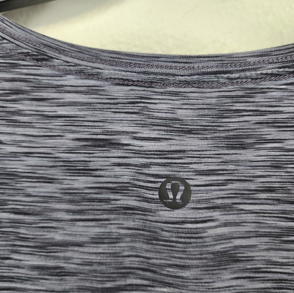Lululemon athletica Love Crew III size small - Picture 2 of 4